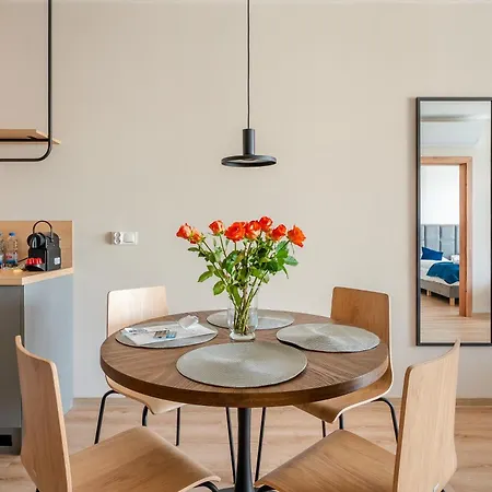 Akces Kasprowicza 20c- Basen, Sauny, Jacuzzi, Silownia W Cenie - Schwimmbad, Saunen, Jacuzzi, Fitnessstudio Im Preis Lägenhet *