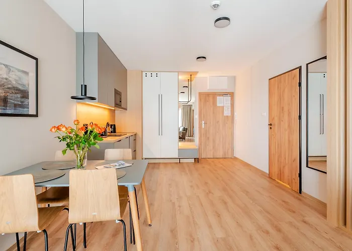 Akces Kasprowicza 20c- Basen, Sauny, Jacuzzi, Silownia W Cenie - Schwimmbad, Saunen, Jacuzzi, Fitnessstudio Im Preis Lägenhet *