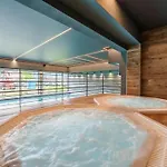 Akces Kasprowicza 20c- Basen, Sauny, Jacuzzi, Silownia W Cenie - Schwimmbad, Saunen, Jacuzzi, Fitnessstudio Im Preis