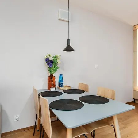 Akces Kasprowicza 20c- Basen, Sauny, Jacuzzi, Silownia W Cenie - Schwimmbad, Saunen, Jacuzzi, Fitnessstudio Im Preis Kolobřeh