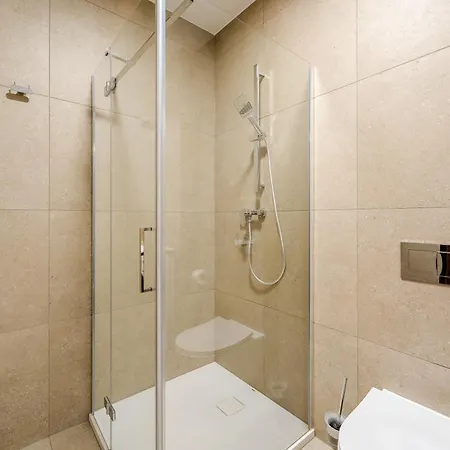Akces Kasprowicza 20c- Basen, Sauny, Jacuzzi, Silownia W Cenie - Schwimmbad, Saunen, Jacuzzi, Fitnessstudio Im Preis * Kołobrzeg